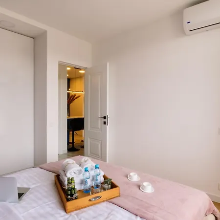 Hotelise L Scarlet Apartment Yerevan Exterior photo